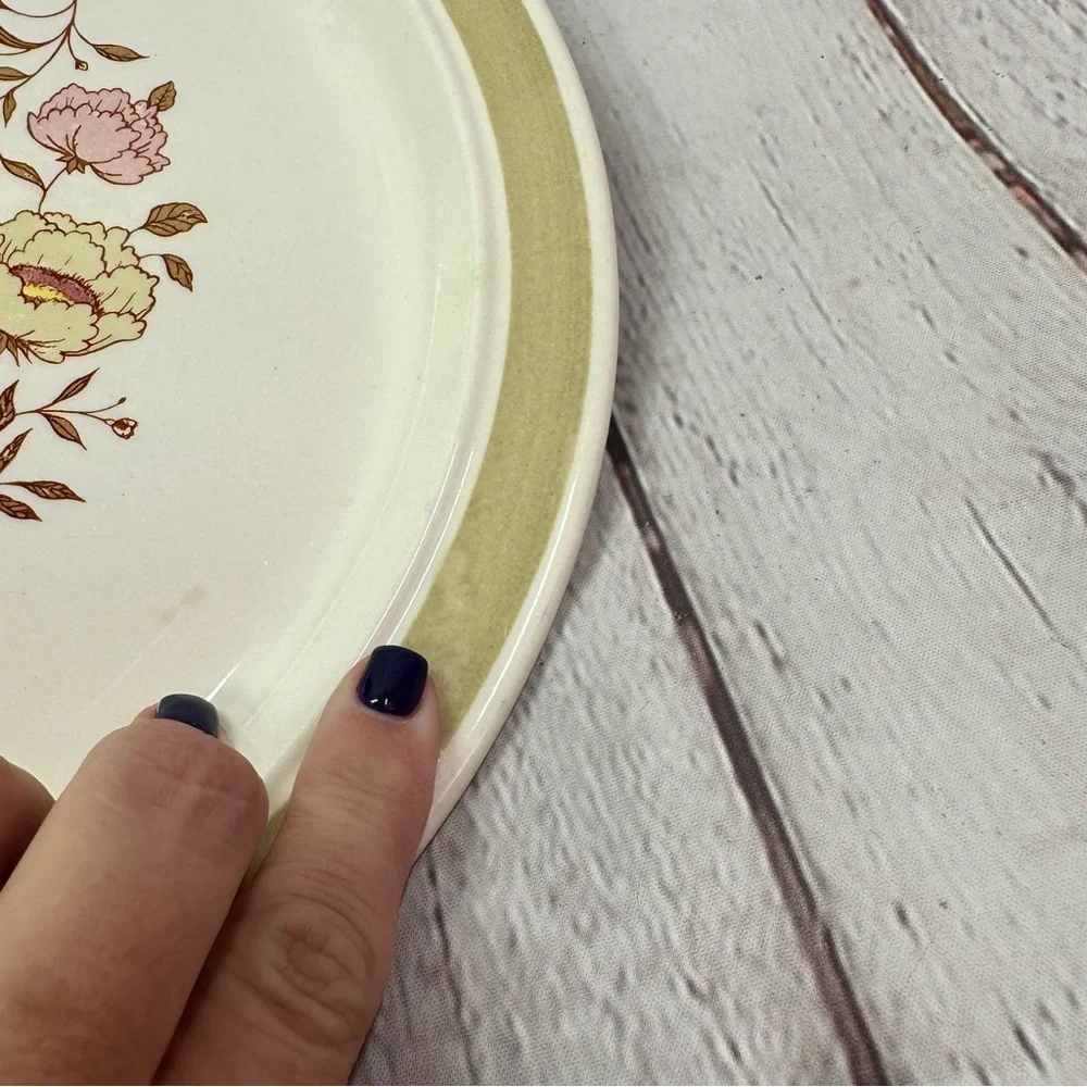 vtg unbranded unmarked Floral Patterned serving platter Plate cottagecore